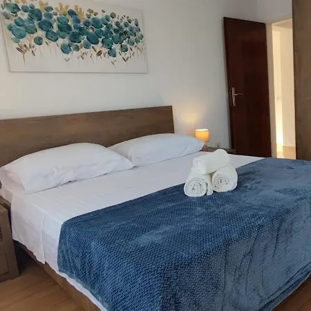 With Parking Space Slatine, Ciovo - 16731 Apartamento *