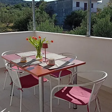 With Parking Space Slatine, Ciovo - 16731 Slatine
